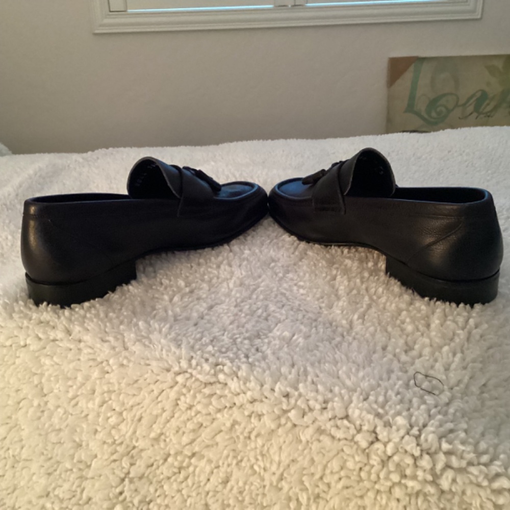 Avi Rossini, NWT, men’s navy blue loafers with tassels, size 5 - Picture 6 of 10